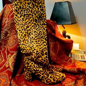 Gianni Bini pony boots